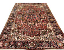 Lade das Bild in den Galerie-Viewer, Arezou - Vintage Hand Made Heriz Persian Carpet