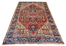 Загрузить изображение в средство просмотра галереи, Juan - Vintage Hand Made Heriz Persian Carpet