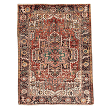 Lade das Bild in den Galerie-Viewer, Arezou - Vintage Hand Made Heriz Persian Carpet