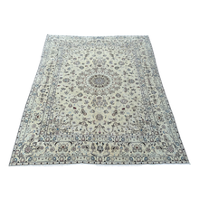 Lade das Bild in den Galerie-Viewer, Fabrico - Hand Made Part Silk Nain Persian Rug