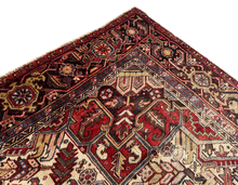 Lade das Bild in den Galerie-Viewer, Afsoun - Vintage Hand Made Heriz Persian Carpet