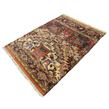 Lade das Bild in den Galerie-Viewer, Madrid - Vintage Hand Made Heriz Persian Rug