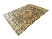 Загрузить изображение в средство просмотра галереи, Natalino - Vintage Hand Made Tabriz Persian Carpet