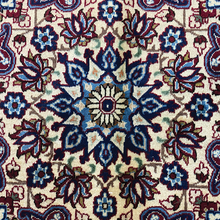 Lade das Bild in den Galerie-Viewer, Savannah - Fine Large Wool Isfahan Carpet Signed