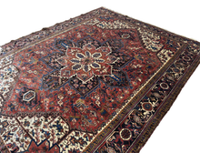 Lade das Bild in den Galerie-Viewer, Luiz - Vintage Hand Made Heriz Persian Carpet