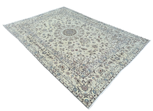 Lade das Bild in den Galerie-Viewer, Fabrico - Hand Made Part Silk Nain Persian Rug