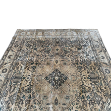 Загрузить изображение в средство просмотра галереи, Natalino - Vintage Hand Made Tabriz Persian Carpet