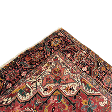 Lade das Bild in den Galerie-Viewer, Arman - Vintage Hand Made Heriz Persian Carpet