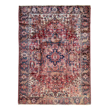 Lade das Bild in den Galerie-Viewer, Maximiliano - Vintage Hand Made Heriz Persian Carpet