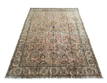 Lade das Bild in den Galerie-Viewer, Navarro - Vintage Hand Made Shah Abbasi Tabriz Persian Carpet
