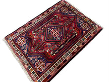 Lade das Bild in den Galerie-Viewer, Reno - Vintage Tribal Shiraz Qashqai Wool Rug