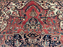 Lade das Bild in den Galerie-Viewer, Lonzo - Vintage Hand Made Heriz Persian Carpet