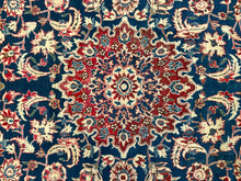 Charger l'image dans la galerie, Cecilia - Fine Wool Isfahan Carpet