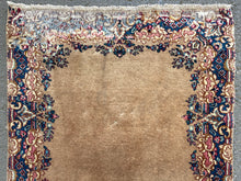 Charger l'image dans la galerie, Andréa - Vintage Royal Kerman Runner