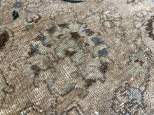 Charger l'image dans la galerie, Eliana - Vintage Mahal Carpet