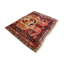 Charger l'image dans la galerie, Havasu - Vintage Hand Made Kazak Rug
