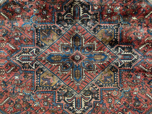 Lade das Bild in den Galerie-Viewer, Jorge - Vintage Hand Made Heriz Persian Carpet