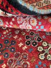 画像をギャラリービューアに読み込む, Max - Vintage Tribal Shiraz Qashqai Wool Rug