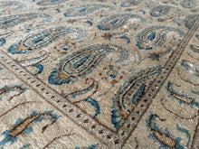 Lade das Bild in den Galerie-Viewer, Miguel - Vintage Hand Made Paisley Kirman Persian Carpet
