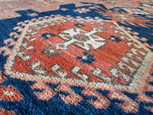 将图片加载到图库查看器,Jana - Vintage Caucasian Kazak Runner