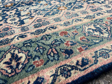 Charger l'image dans la galerie, Libby - Vintage Super Long Frahan Runner