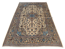 Lade das Bild in den Galerie-Viewer, Kiomarz- Hand Made Persian Kashan Carpet