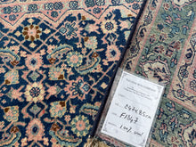 Charger l'image dans la galerie, Libby - Vintage Super Long Frahan Runner