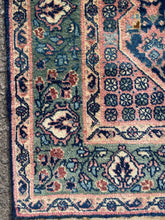 Charger l'image dans la galerie, Libby - Vintage Super Long Frahan Runner
