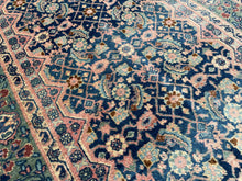 Charger l'image dans la galerie, Libby - Vintage Super Long Frahan Runner