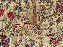 Lade das Bild in den Galerie-Viewer, James - Antique Isfahan Hunting Scene Rug