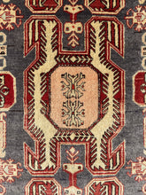 将图片加载到图库查看器,Georgino - Vintage Caucasian Kazak Runner