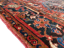 Lade das Bild in den Galerie-Viewer, Mariano - Vintage Hand Made Heriz Persian Carpet