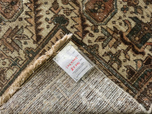 Carregar imagem no visualizador da galeria, Mateo - Vintage Hand Made Heriz Persian Carpet
