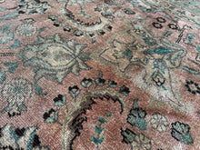 Cargar imagen en el visor de la galería, Anya - Vintage Tabriz Carpet