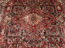 Lade das Bild in den Galerie-Viewer, Afsoun - Vintage Hand Made Heriz Persian Carpet