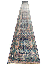 Charger l'image dans la galerie, Libby - Vintage Super Long Frahan Runner