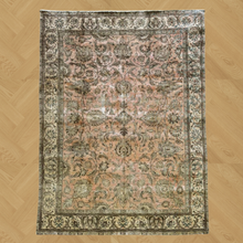 Lade das Bild in den Galerie-Viewer, Navarro - Vintage Hand Made Shah Abbasi Tabriz Persian Carpet