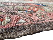 将图片加载到图库查看器,Jana - Vintage Caucasian Kazak Runner