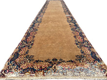 Charger l'image dans la galerie, Andréa - Vintage Royal Kerman Runner