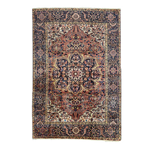 Charger l'image dans la galerie, Marlow - Vintage Heriz Carpet