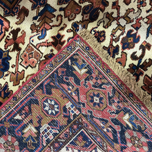Charger l'image dans la galerie, Palma - Vintage Heriz Carpet