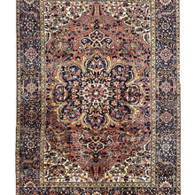 Charger l'image dans la galerie, Marlow - Vintage Heriz Carpet