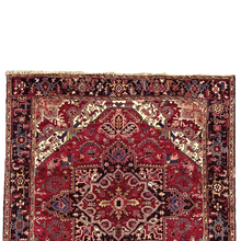 Lade das Bild in den Galerie-Viewer, Shirley - Vintage Heriz Carpet