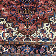 Charger l'image dans la galerie, Joy - Vintage Heriz Carpet