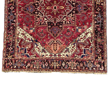Lade das Bild in den Galerie-Viewer, Shirley - Vintage Heriz Carpet