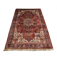 Загрузить изображение в средство просмотра галереи, Edith - Vintage Heriz Carpet