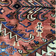 Charger l'image dans la galerie, Joy - Vintage Heriz Carpet