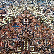 Charger l'image dans la galerie, Palma - Vintage Heriz Carpet