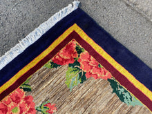 Charger l'image dans la galerie, Ansley - New Gol Farang Moshiri Qashqai Rug