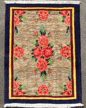 Charger l'image dans la galerie, Ansley - New Gol Farang Moshiri Qashqai Rug